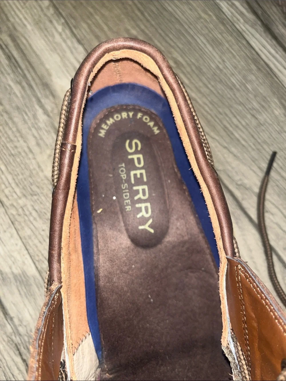 Sperry Chocolate Brown Leather Men’s Classic Boat Shoes